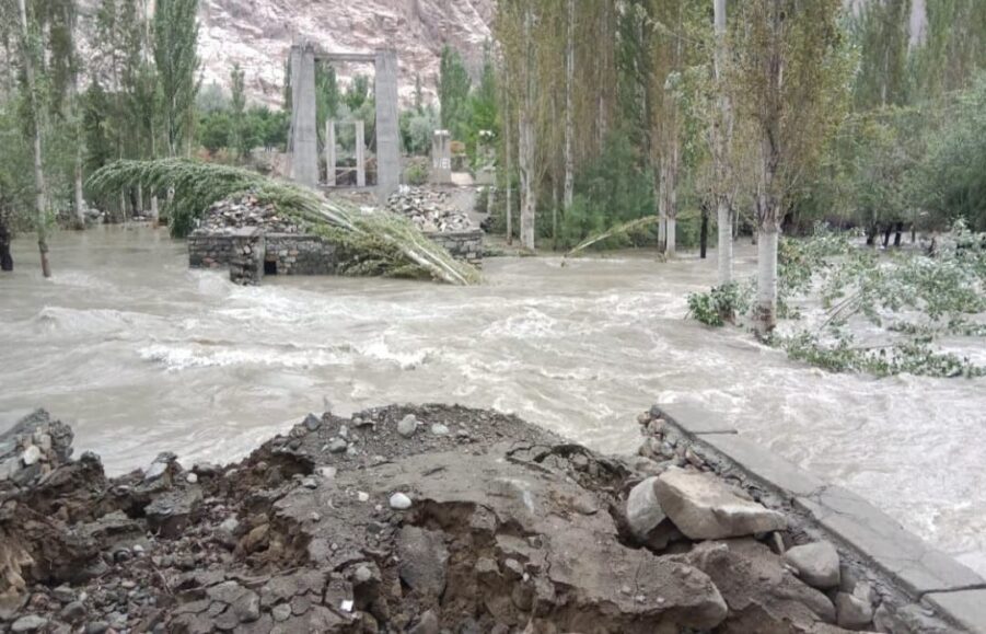 gilgit-baltistan floods