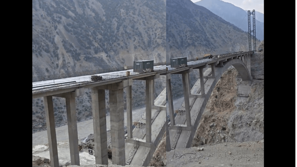 Barseen Bridge on KKH